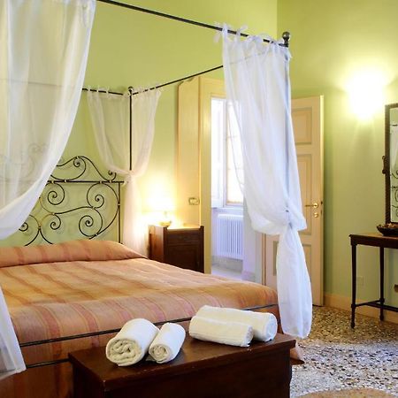 بيرغامو Guesthouse Alba Citta Alta الغرفة الصورة