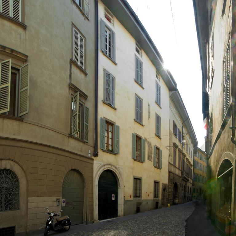 بيرغامو Guesthouse Alba Citta Alta الغرفة الصورة